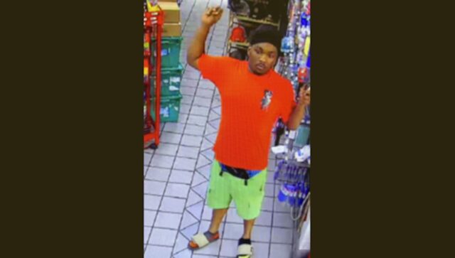 Se busca sospechoso por herir a un adolescente en tiroteo en gasolinera de Birmingham