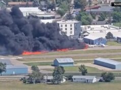 Un avión choca con otro estacionado en Montana causando un incendio Un avión choca con otro estacionado en Montana causando un incendio