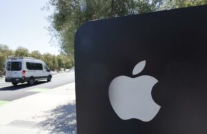 Apple invertirá 600.000 millones de dólares en EEUU para eludir aranceles Apple invertirá 600.000 millones de dólares en EEUU para eludir aranceles
