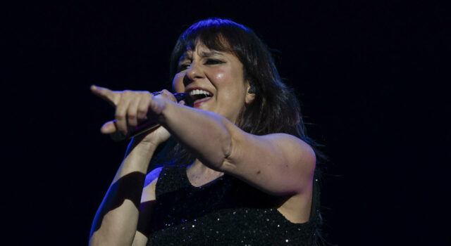 Bunbury aclara: Amaral no le quitó el puesto de telonero de Bob Dylan Bunbury aclara: Amaral no le quitó el puesto de telonero de Bob Dylan