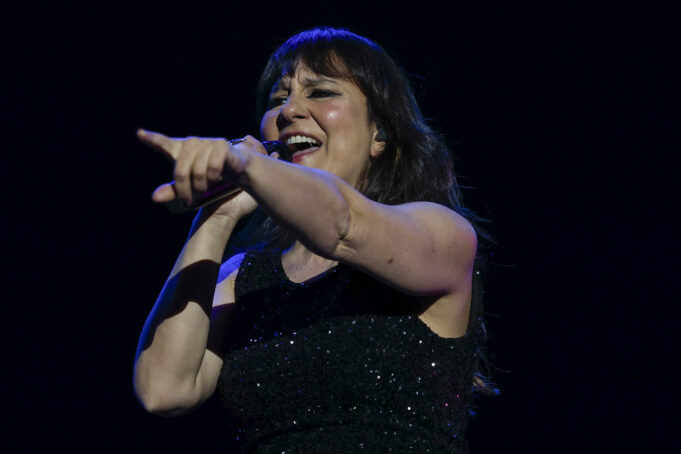 Bunbury aclara: Amaral no le quitó el puesto de telonero de Bob Dylan Bunbury aclara: Amaral no le quitó el puesto de telonero de Bob Dylan