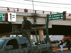 El enfrentamiento entre civiles armados y la policía en el norte de México dejó doce muertos El enfrentamiento entre civiles armados y la policía en el norte de México dejó doce muertos