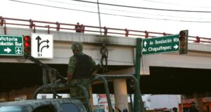 El enfrentamiento entre civiles armados y la policía en el norte de México dejó doce muertos El enfrentamiento entre civiles armados y la policía en el norte de México dejó doce muertos