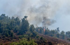 Equipos continúan extinguiendo incendio que consumió 500 hectáreas en Marruecos Equipos continúan extinguiendo incendio que consumió 500 hectáreas en Marruecos
