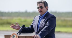 Florida mantendrá las deportaciones a pesar del fallo legal reciente Florida mantendrá las deportaciones a pesar del fallo legal reciente