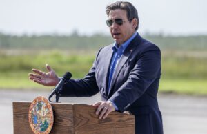 Florida mantendrá las deportaciones a pesar del fallo legal reciente Florida mantendrá las deportaciones a pesar del fallo legal reciente