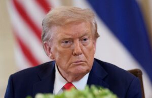 Juez desestima demanda a magistrados que frenaron deportaciones del Gobierno de EE.UU. Juez desestima demanda a magistrados que frenaron deportaciones del Gobierno de EE.UU.