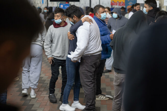 Jueza de EEUU bloquea deportaciones rápidas por violar el debido proceso Jueza de EEUU bloquea deportaciones rápidas por violar el debido proceso