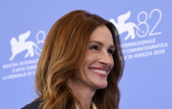 Julia Roberts debuta en la alfombra roja con el director Luca Guadagnino Julia Roberts debuta en la alfombra roja con el director Luca Guadagnino