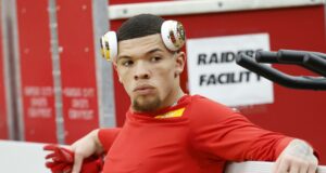 Los 49ers fichan a Skyy Moore, bicampeón del Super Bowl con los Chiefs Los 49ers fichan a Skyy Moore, bicampeón del Super Bowl con los Chiefs