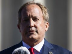 Texas investiga a grupo por apoyar a demócratas, cuestionando donaciones políticas Texas investiga a grupo por apoyar a demócratas, cuestionando donaciones políticas