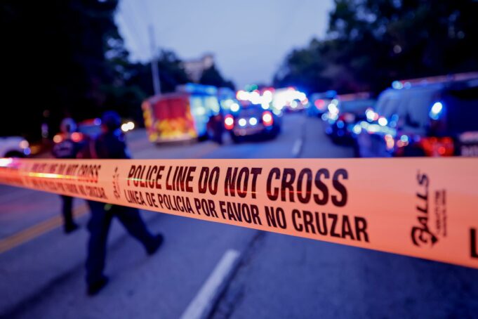 Un policía herido en un tiroteo en la Universidad Emory de Atlanta muere Un policía herido en un tiroteo en la Universidad Emory de Atlanta muere