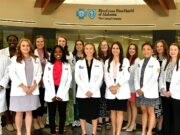 60 médicos de atención primaria ya ejercen en áreas rurales de Alabama 60 médicos de atención primaria ya ejercen en áreas rurales de Alabama