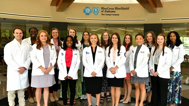 60 médicos de atención primaria ya ejercen en áreas rurales de Alabama