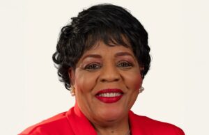 El congresista Sanford Bishop respalda a Barbara Drummond para la alcaldía de Mobile El congresista Sanford Bishop respalda a Barbara Drummond para la alcaldía de Mobile