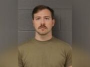 Empleado de la Escuela Intermedia Odenville arrestado por solicitar sexo con una estudiante Empleado de la Escuela Intermedia Odenville arrestado por solicitar sexo con una estudiante