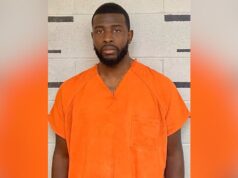 Exentrenador del Condado de Bibb sentenciado a prisión por relación inapropiada con una estudiante Exentrenador del Condado de Bibb sentenciado a prisión por relación inapropiada con una estudiante