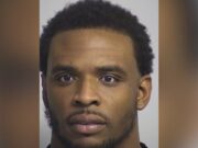 Hombre arrestado tras persecución, tiroteo en un complejo de apartamentos de Tuscaloosa Hombre arrestado tras persecución, tiroteo en un complejo de apartamentos de Tuscaloosa