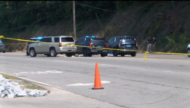 Hombre muere tras apuntar con pistola a la policía en Homewood, según investigadores