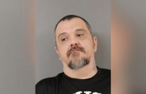 Jurado condena a hombre de Trafford por torturar a niña bajo su cuidado Jurado condena a hombre de Trafford por torturar a niño bajo su cuidado