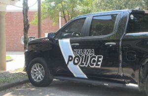 La Policía de Helena informa que un grupo extremista está atacando a niños a traves de internet La Policía de Helena informa que un grupo extremista está atacando a niños a traves de internet