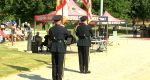 La ciudad de Oxford recuerda las vidas perdidas el 11/9/01 La ciudad de Oxford recuerda las vidas perdidas el 11/9/01