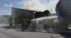 La policía de Pelham emite una advertencia tras el incendio de un camión de 18 ruedas La policía de Pelham emite una advertencia tras el incendio de un camión de 18 ruedas