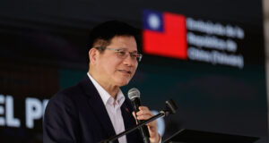 China aumenta presión militar sobre Taiwán por visita de canciller a Polonia China aumenta presión militar sobre Taiwán por visita de canciller a Polonia