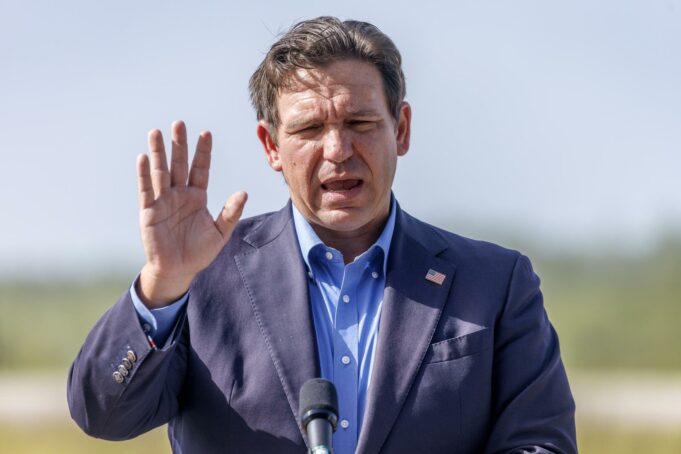DeSantis propone nuevo centro de detención tras revés judicial en Alligator Alcatraz DeSantis propone nuevo centro de detención tras revés judicial en Alligator Alcatraz