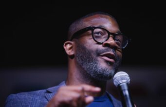 Drummond lidera la votación y gana impulso para la segunda vuelta Drummond lidera la votación y gana impulso para la segunda vuelta