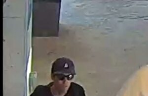 El FBI busca a quien disparó a Kirk y pide ayuda El FBI busca a quien disparó a Kirk y pide ayuda