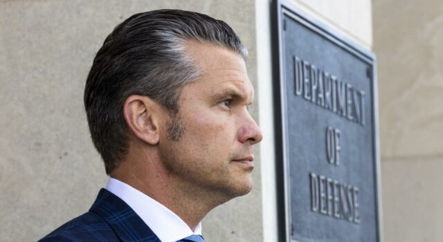 El Pentágono restringe el acceso a la prensa si no publican información El Pentágono restringe el acceso a la prensa si no publican información