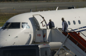 El rey Juan Carlos viaja a EE.UU. para el Mundial de vela El rey Juan Carlos viaja a EE.UU. para el Mundial de vela