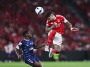 El Santa Clara y el Benfica empatan con un gol en el descuento El Santa Clara y el Benfica empatan con un gol en el descuento