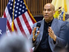 El senador Cory Booker apoya a Barbara Drummond para la alcaldía de Mobile El senador Cory Booker apoya a Barbara Drummond para la alcaldía de Mobile