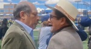 Ex primer ministro de Perú agrede y escupe a periodista tras confrontación Ex primer ministro de Perú agrede y escupe a periodista tras confrontación