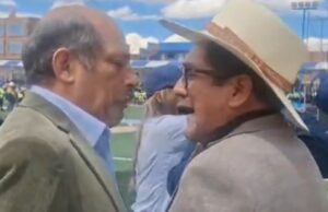 Ex primer ministro de Perú agrede y escupe a periodista tras confrontación Ex primer ministro de Perú agrede y escupe a periodista tras confrontación