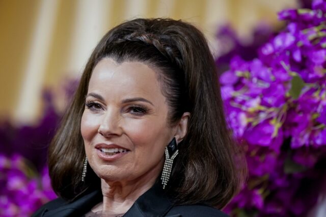 Fran Drescher recibe estrella en Hollywood junto a elenco de 'The Nanny'