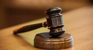 Hombre del Condado de Jefferson condenado por conspiración para cobrar cheques robados Hombre del Condado de Jefferson condenado por conspiración para cobrar cheques robados