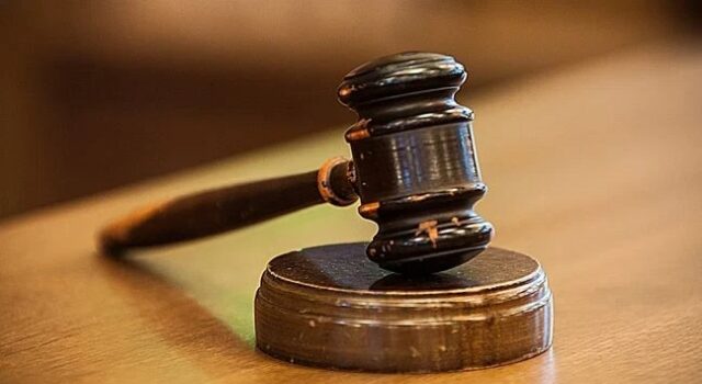 Hombre del Condado de Jefferson condenado por conspiración para cobrar cheques robados Hombre del Condado de Jefferson condenado por conspiración para cobrar cheques robados