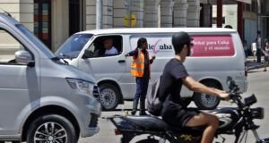 Inmensa mayoría de Cuba sin luz 12 horas después del apagón nacional Inmensa mayoría de Cuba sin luz 12 horas después del apagón nacional