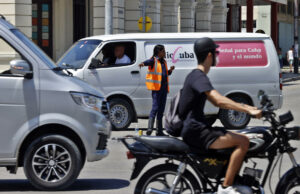 Inmensa mayoría de Cuba sin luz 12 horas después del apagón nacional Inmensa mayoría de Cuba sin luz 12 horas después del apagón nacional