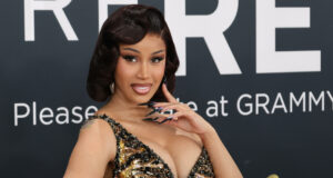 Juez de EE.UU. absuelve a Cardi B de demanda por agresión Juez de EE.UU. absuelve a Cardi B de demanda por agresión