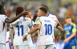 Mbappé marca doblete, iguala a Henry y da la victoria a Francia Mbappé marca doblete, iguala a Henry y da la victoria a Francia