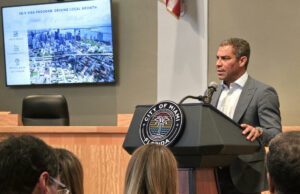 Miami se posiciona como “hub” de visas para inversores en medio del debate migratorio Miami se posiciona como "hub" de visas para inversores en medio del debate migratorio