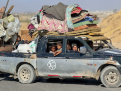 Miles de palestinos huyen de Gaza a lugares que no son seguros Miles de palestinos huyen de Gaza a lugares que no son seguros