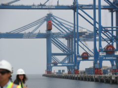 Perú y Emiratos Árabes Unidos negocian un tratado de libre comercio Perú y Emiratos Árabes Unidos negocian un tratado de libre comercio