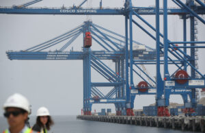 Perú y Emiratos Árabes Unidos negocian un tratado de libre comercio Perú y Emiratos Árabes Unidos negocian un tratado de libre comercio