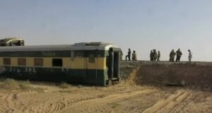 Seis o más personas resultaron heridas debido a una explosión en un tren en Pakistán Seis o más personas resultaron heridas debido a una explosión en un tren en Pakistán