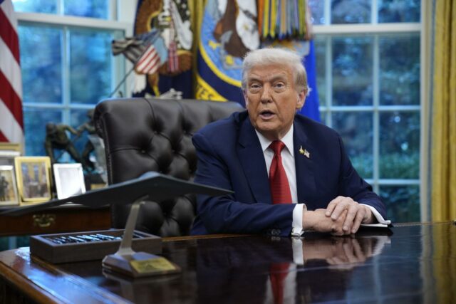Trump aplicará aranceles del 100% a todos los medicamentos que sean importados